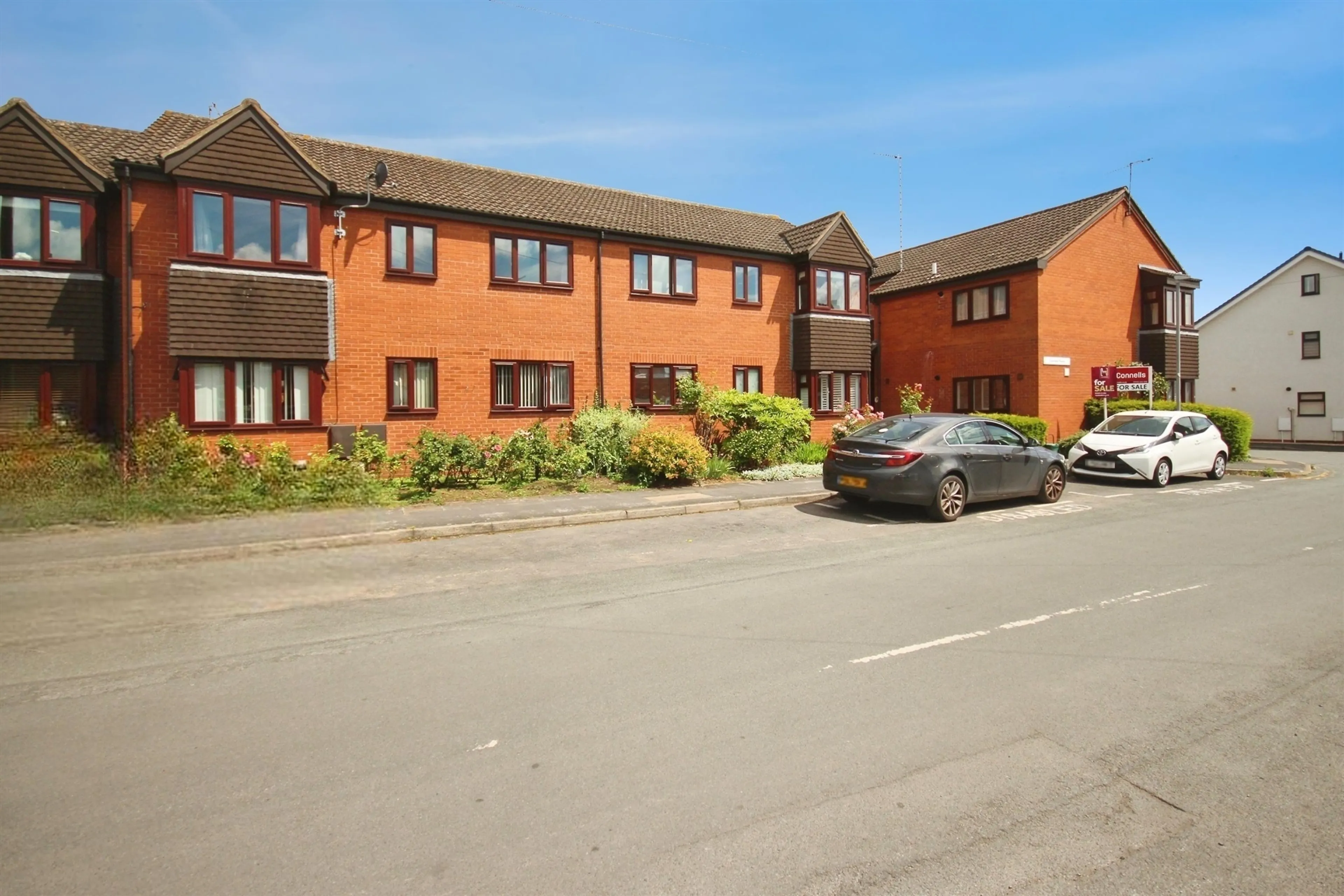 Property photo 0