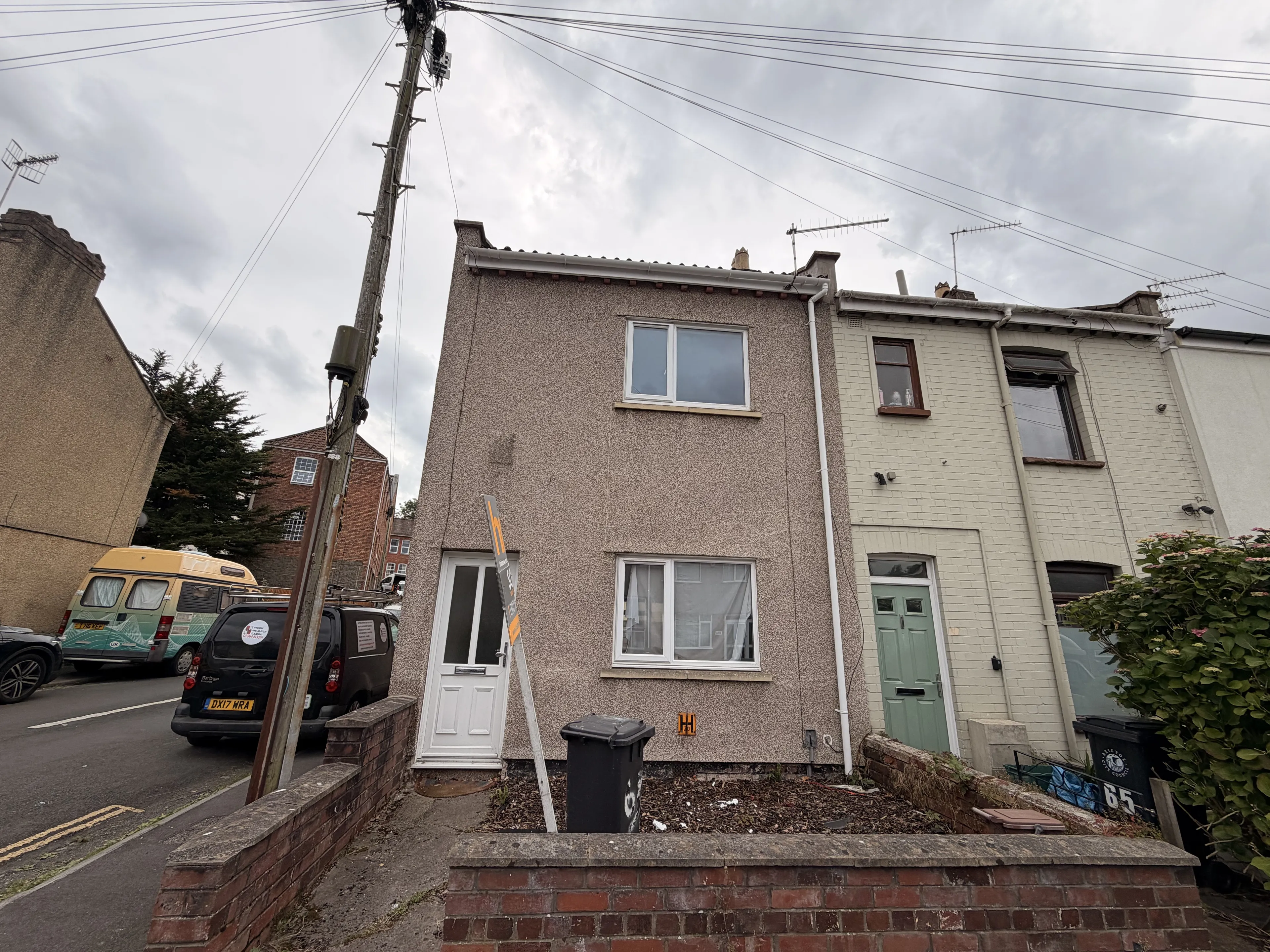 Property photo 0