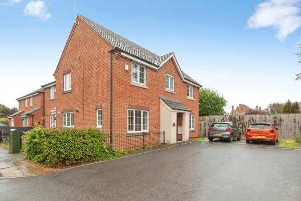 Market Garden Close, Thurmaston, Leic...