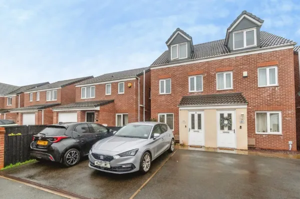 Tangmere Road, Wolverhampton, WV2 2PF