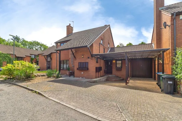 Beacon Court, Furzton, Milton Keynes,...