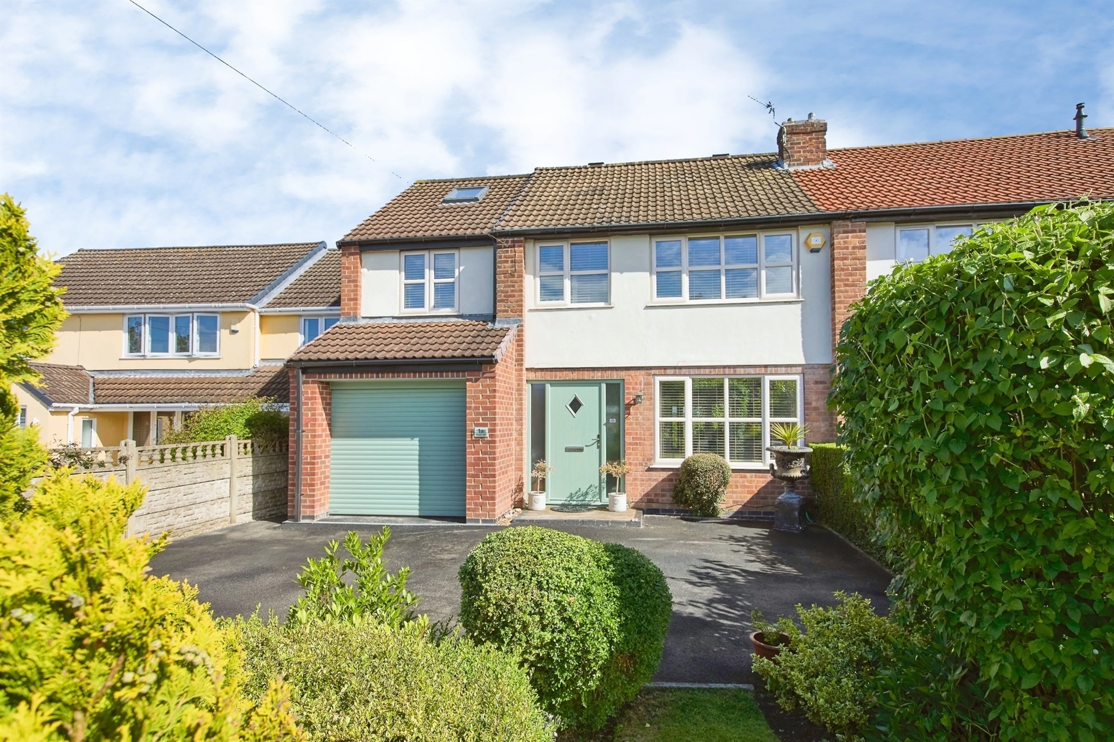 Property photo 0