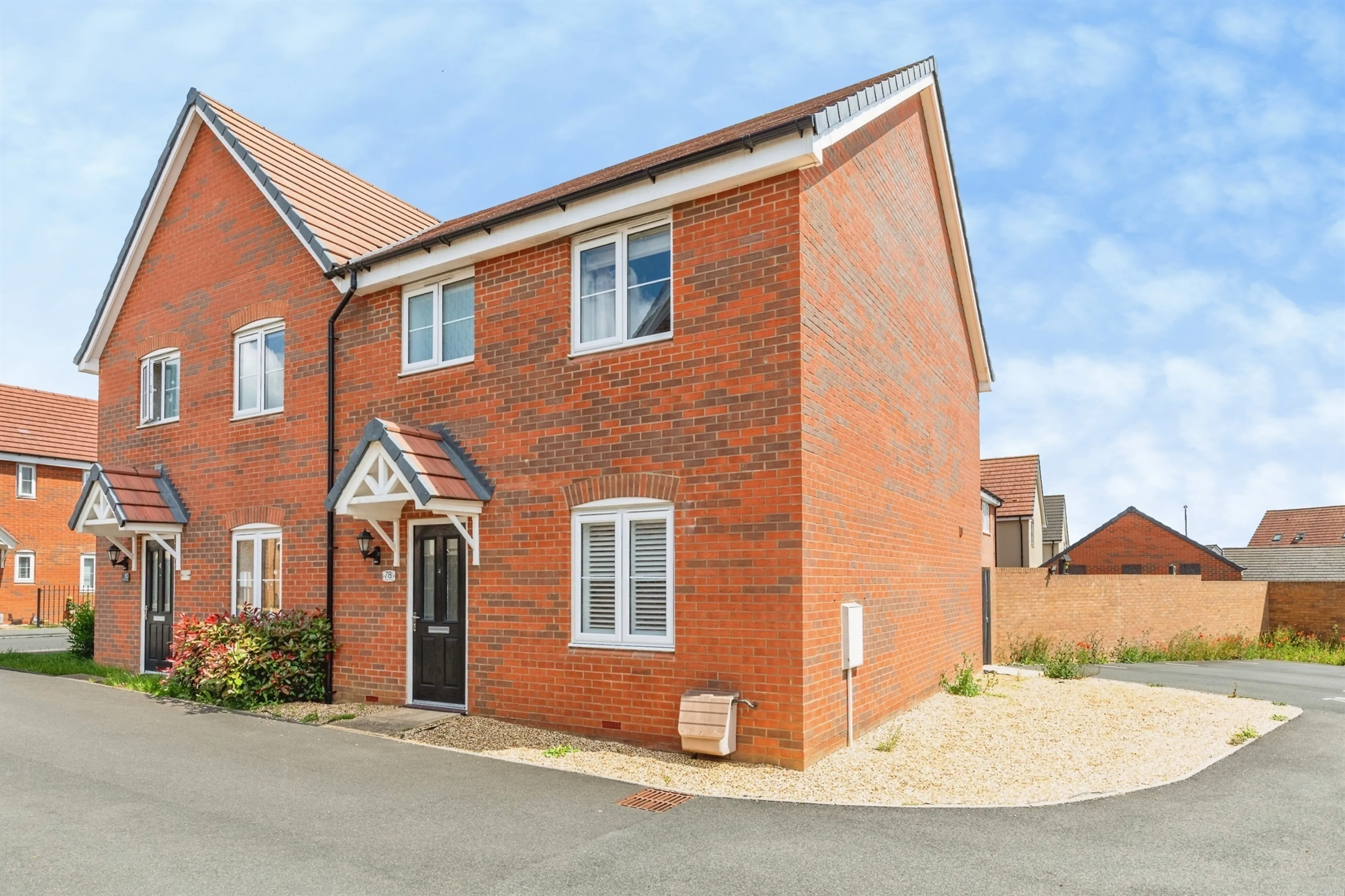 Property photo 0