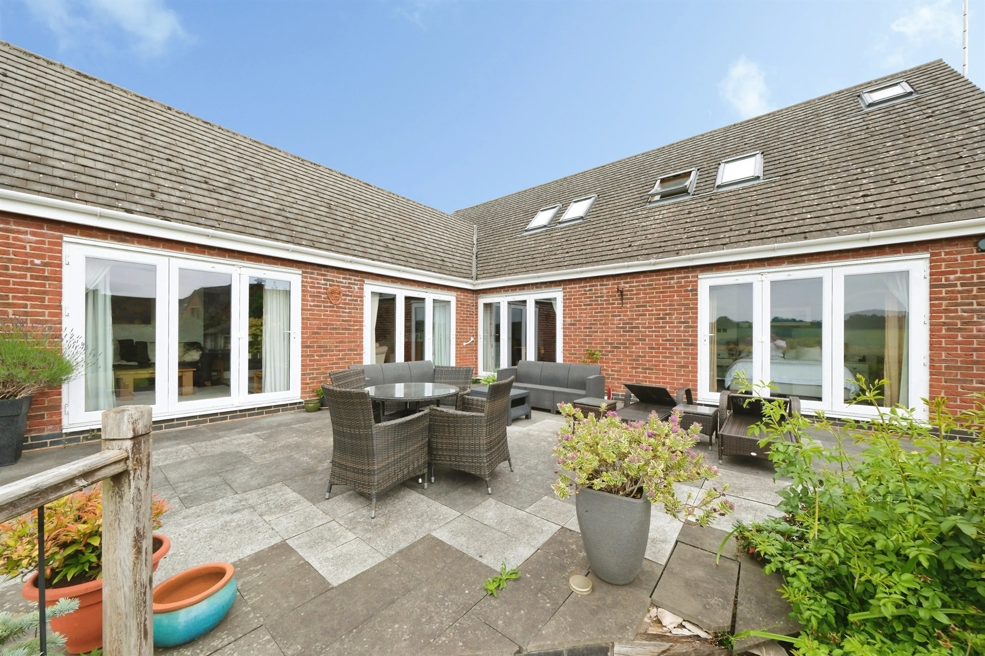 Property photo 25