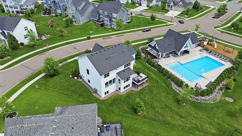 18447 75th Pl N, Maple Grove, MN 55311