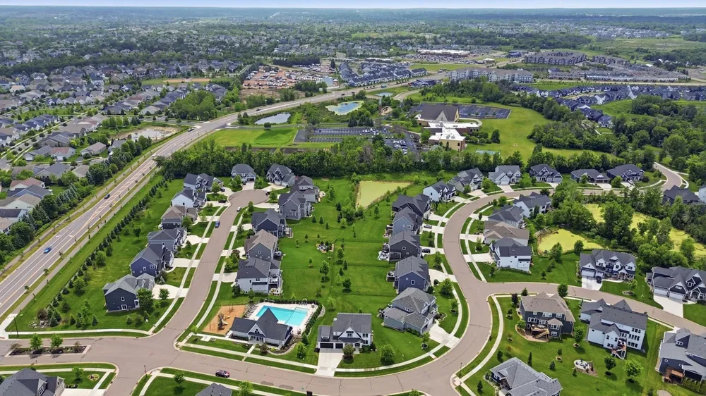 18447 75th Pl N, Maple Grove, MN 55311