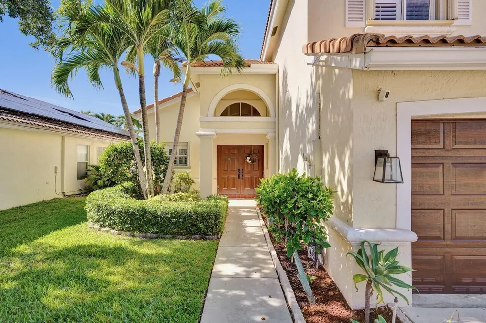 6423 Barton Creek Circle, Lake Worth Beach, FL 33463