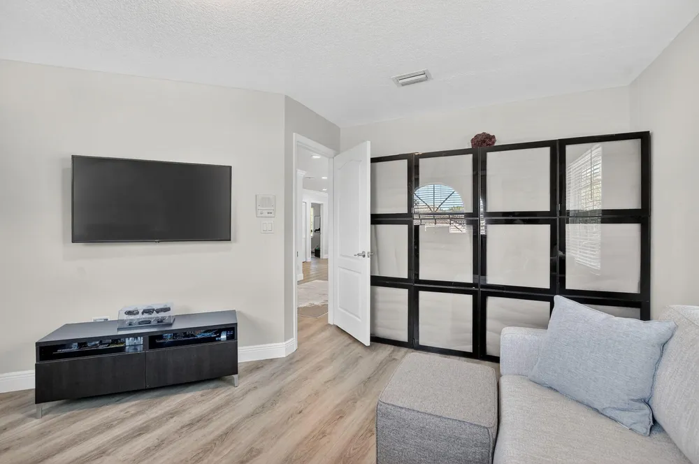 9048 Villa Portofino Circle, Boca Raton, FL 33496