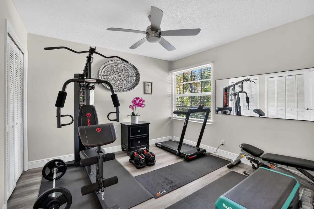 9048 Villa Portofino Circle, Boca Raton, FL 33496