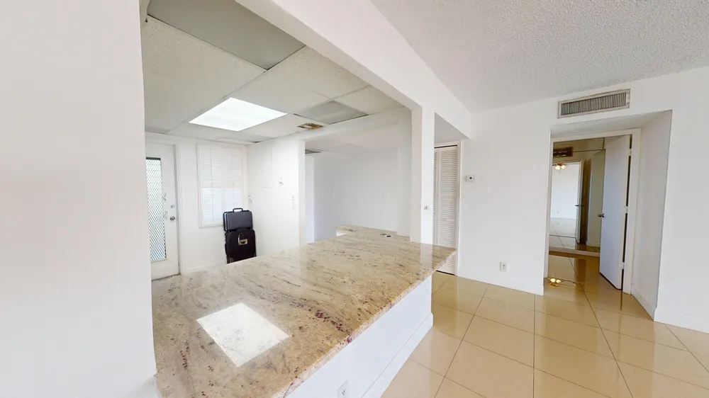 3080 N Course Dr, Pompano Beach, FL 33069