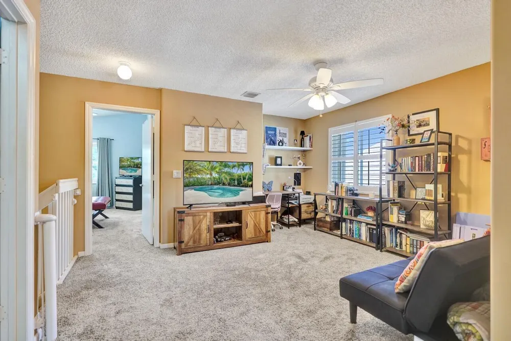 6423 Barton Creek Circle, Lake Worth Beach, FL 33463