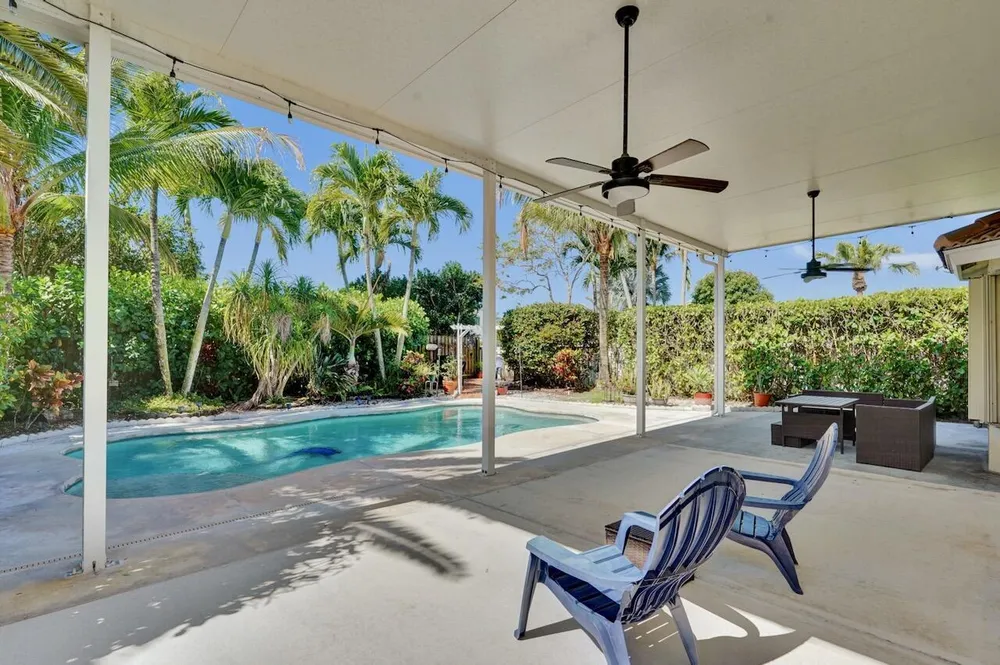 6423 Barton Creek Circle, Lake Worth Beach, FL 33463