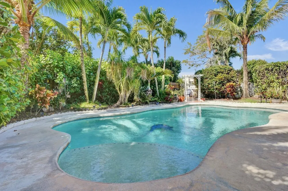 6423 Barton Creek Circle, Lake Worth Beach, FL 33463