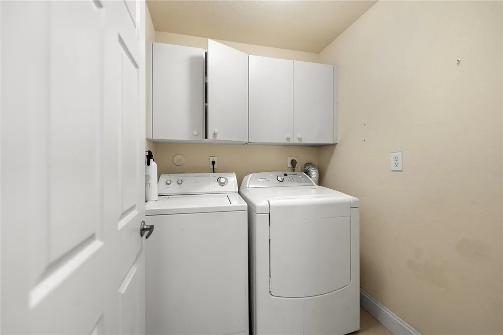 7400 NW 70th Ave, Parkland, FL 33067