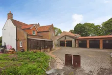 North End, Swineshead, BOSTON