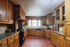 North End, Swineshead, BOSTON