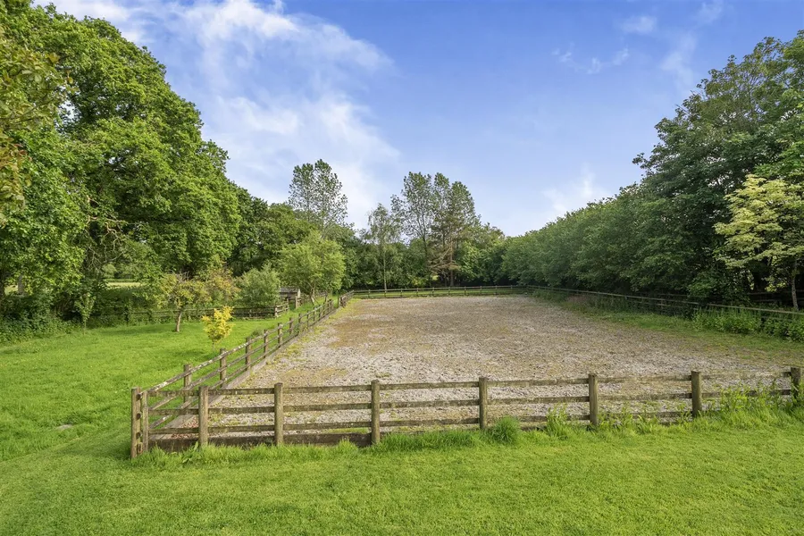 Property Image 38