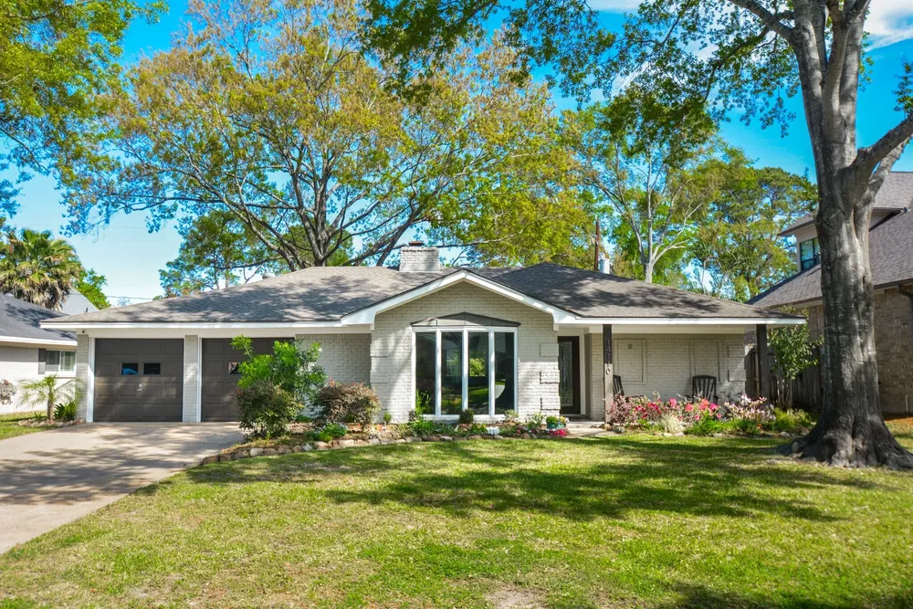 14110 Barryknoll Ln, Houston, TX 77079
