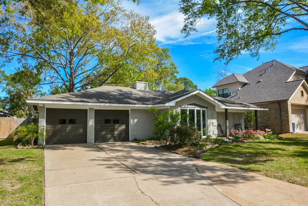 14110 Barryknoll Ln, Houston, TX 77079