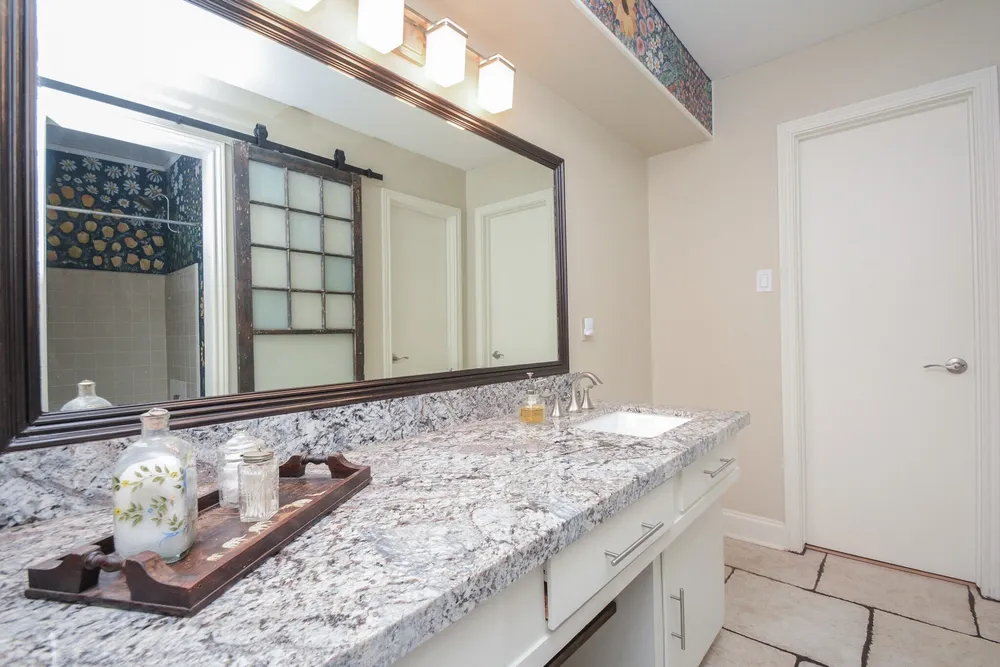 14110 Barryknoll Ln, Houston, TX 77079
