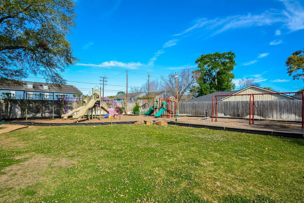 14110 Barryknoll Ln, Houston, TX 77079