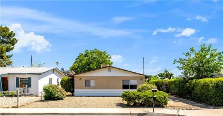 346 E 6th St, San Jacinto, CA 92583