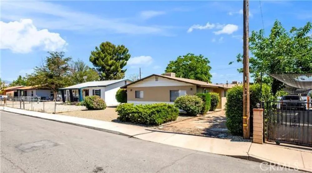 346 E 6th St, San Jacinto, CA 92583