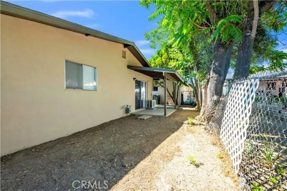 346 E 6th St, San Jacinto, CA 92583