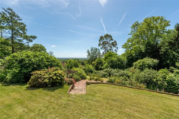 Coldharbour, Dorking, RH5 photo 8