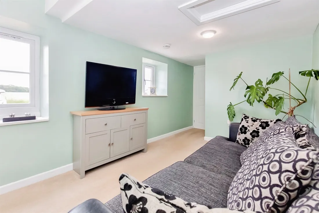 Property photo 28