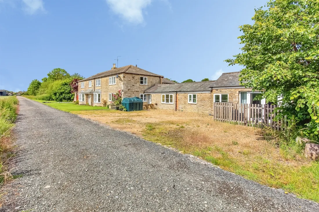 Property photo 32