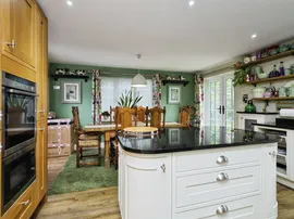 Grove Hill, Hellingly, Hailsham thumb 3