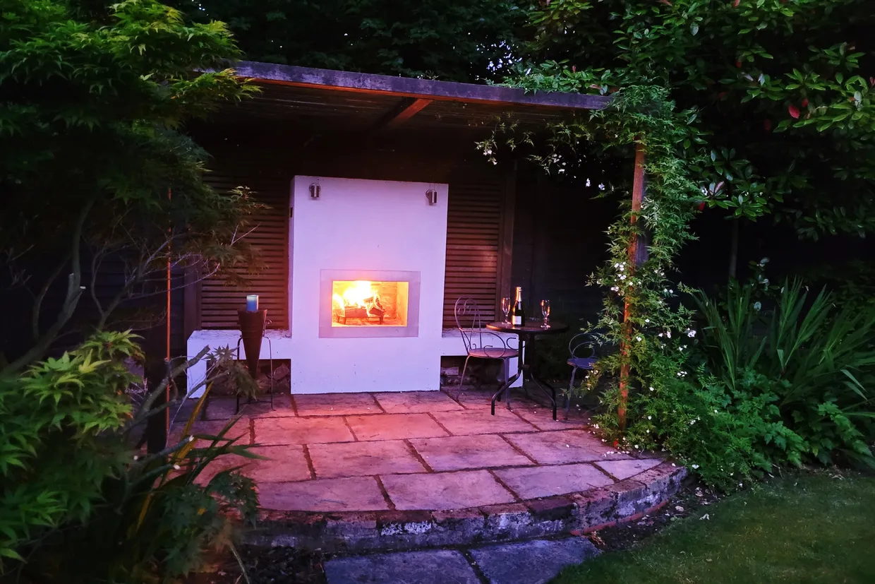 The Avenue, The Abbotsbrook, Bourne End, SL8 photo 15