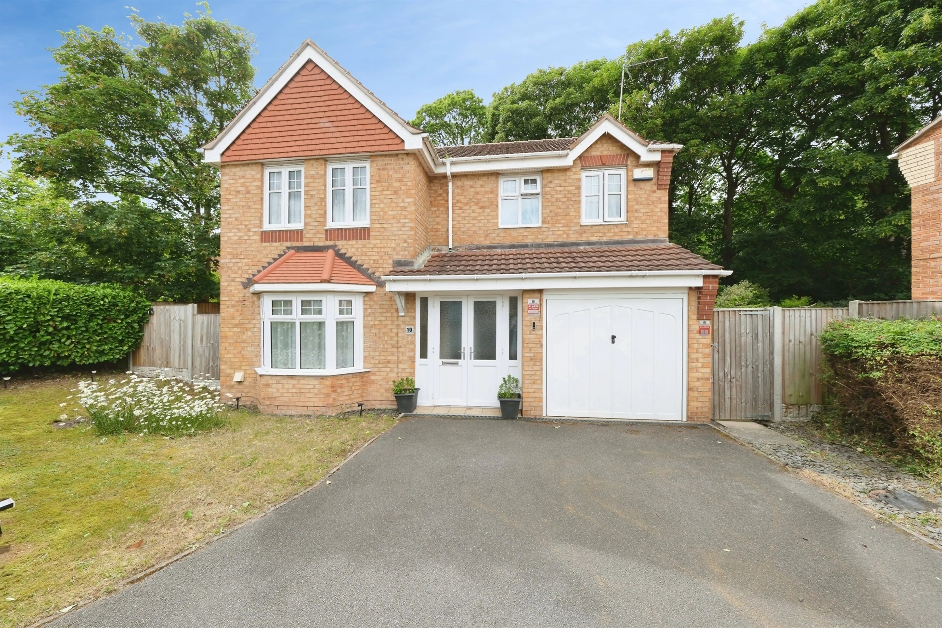Property photo 0