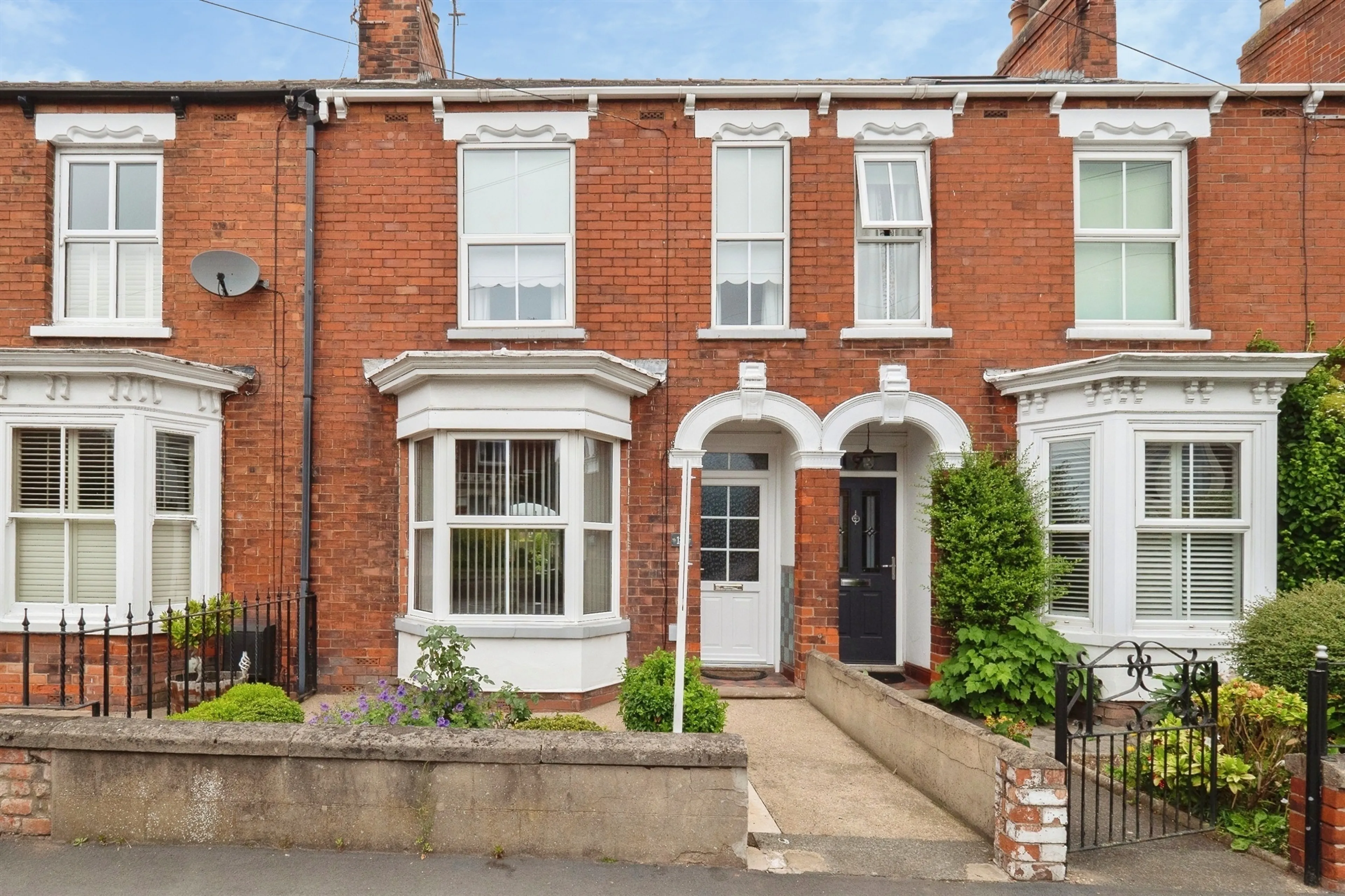 Property photo 0