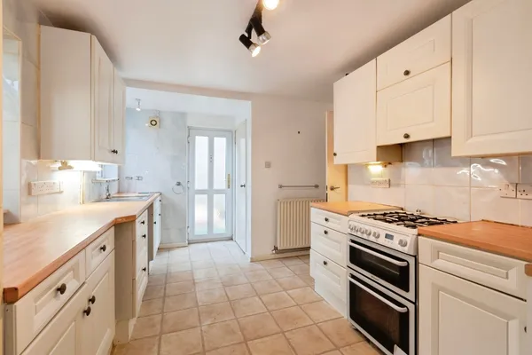 Netherhall Way, Cambridge, Cambridges...