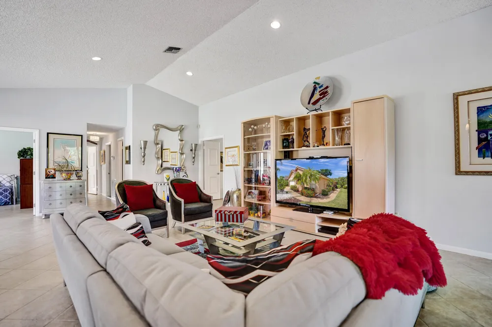 11162 Clover Leaf Circle, Boca Raton, FL 33428