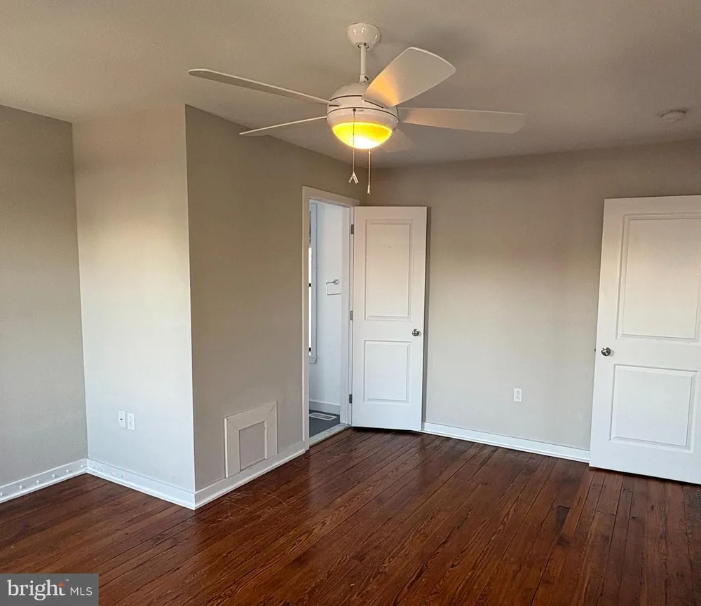 1620 E Berks St, Philadelphia, PA 19125