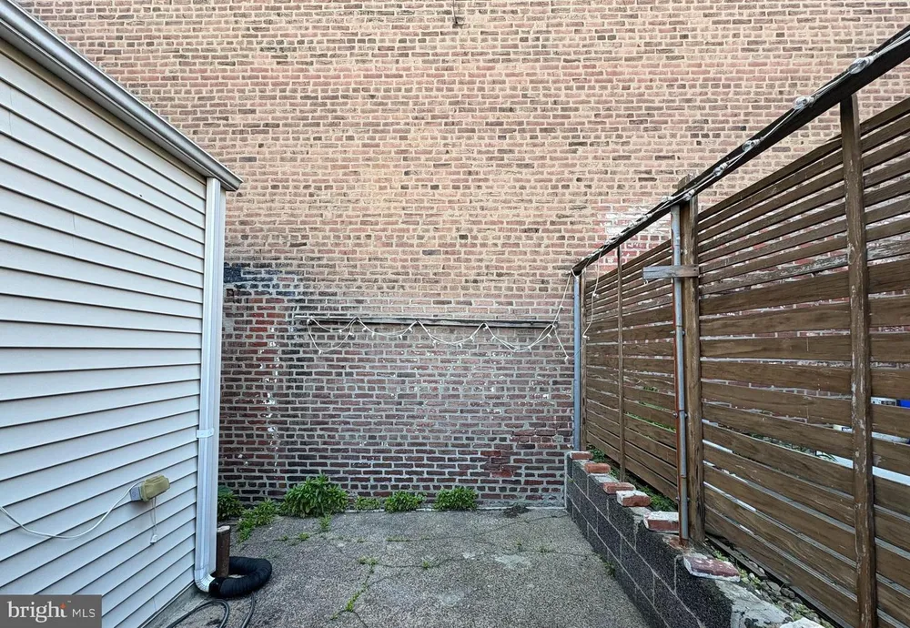 1620 E Berks St, Philadelphia, PA 19125