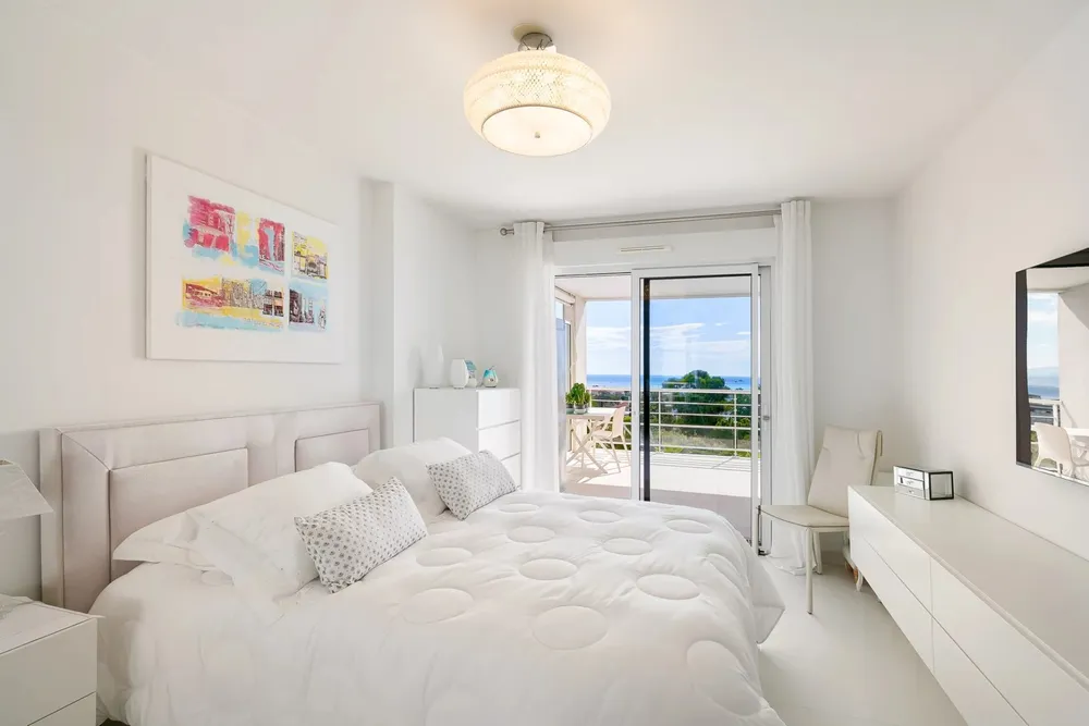 Antibes, 06600, France