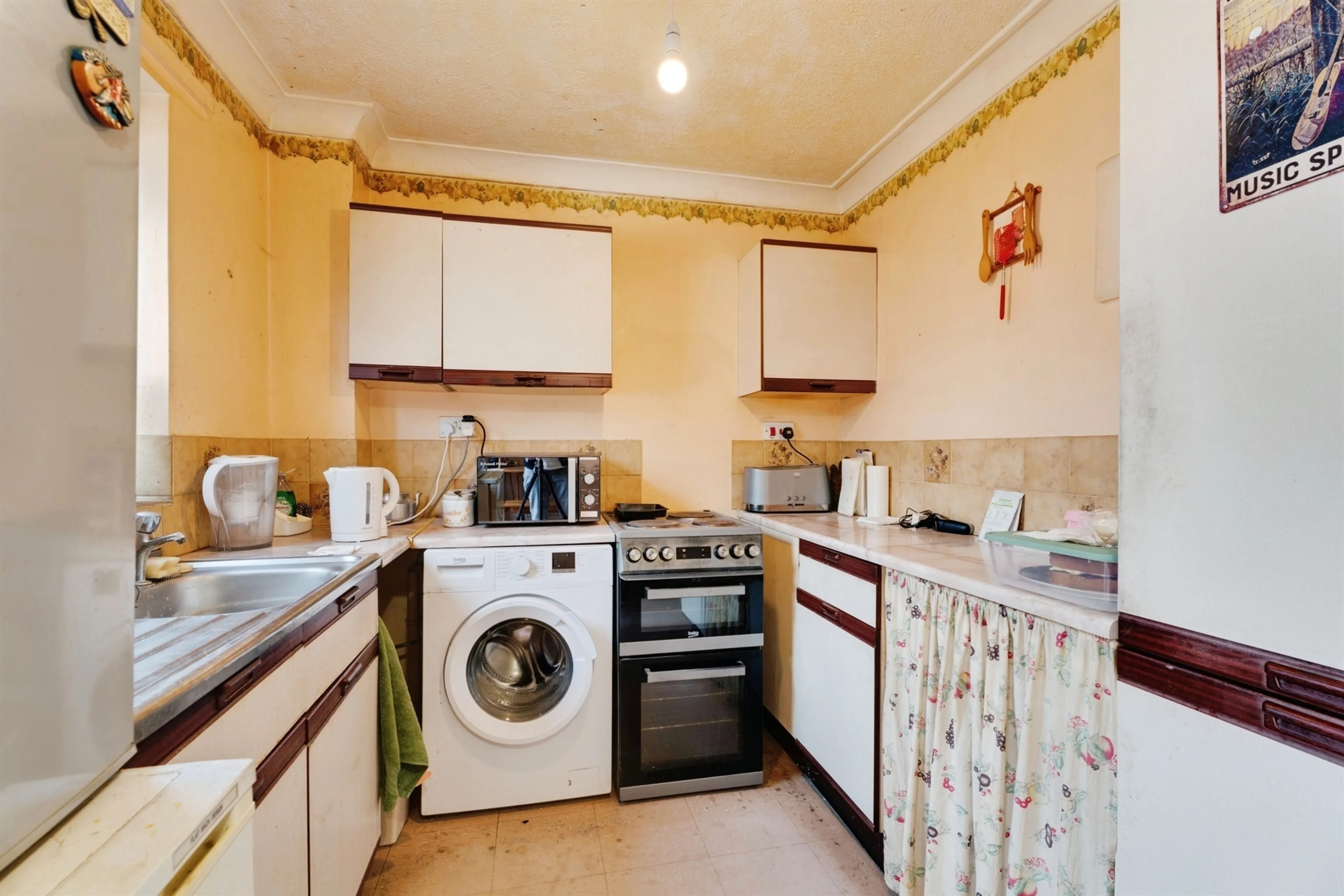 Property at High View Drive, Attleborough