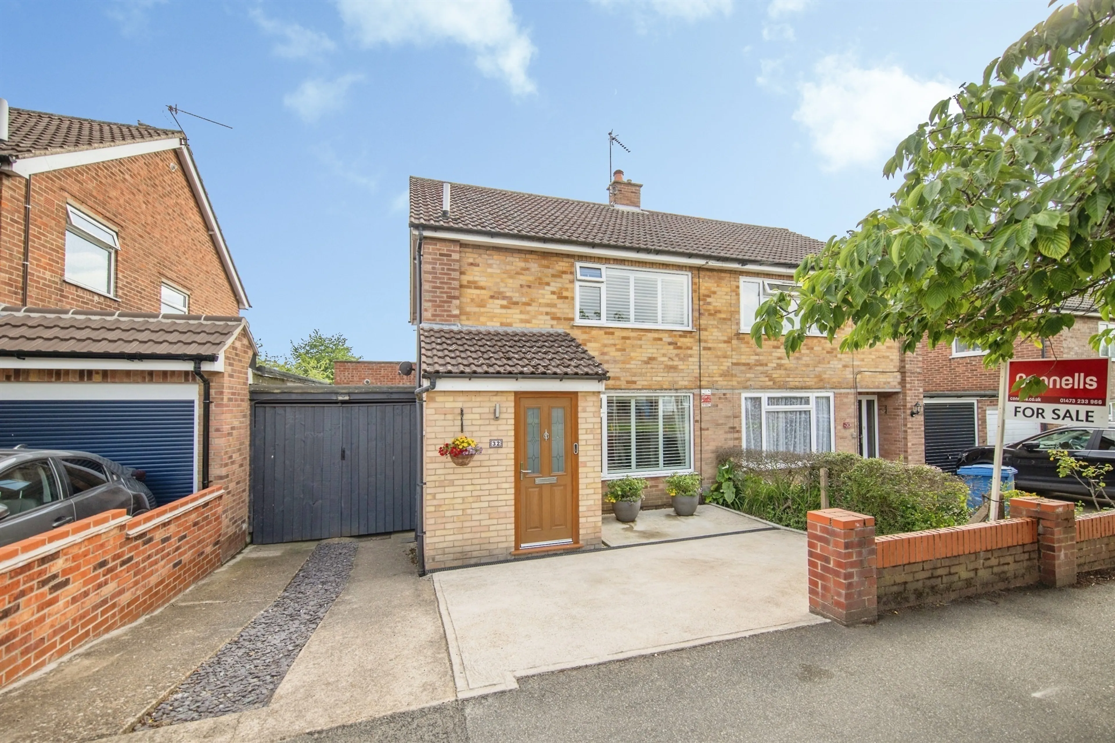 Property photo 0