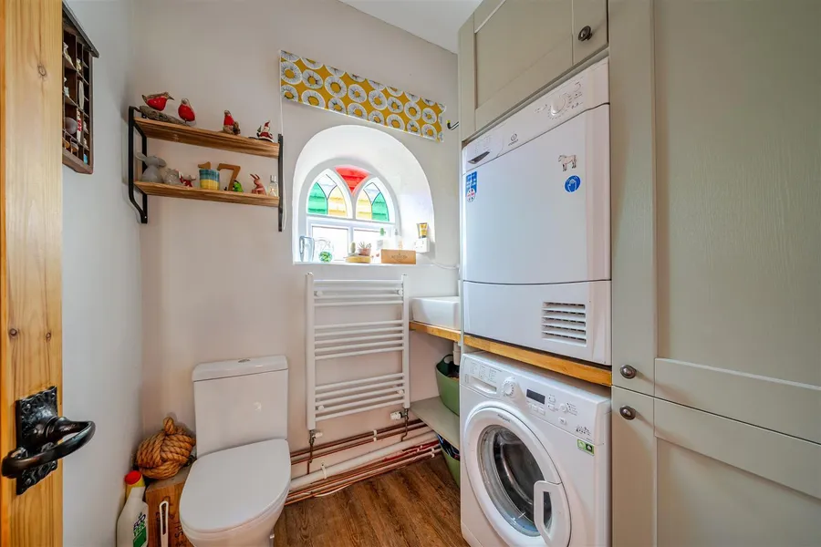 Property Image 9