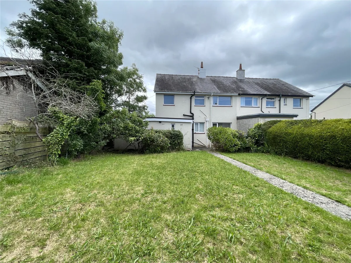 Penrhosgarnedd, Bangor, Gwynedd, LL57