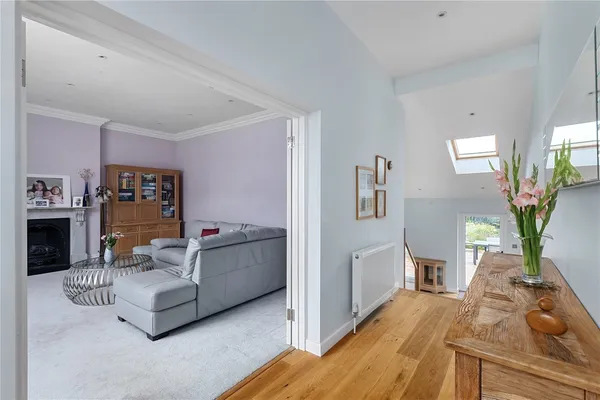 Chipstead Park Close, Sevenoaks, TN13 photo 5