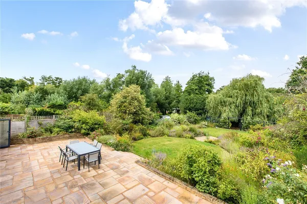 Chipstead Park Close, Sevenoaks, TN13 photo 15