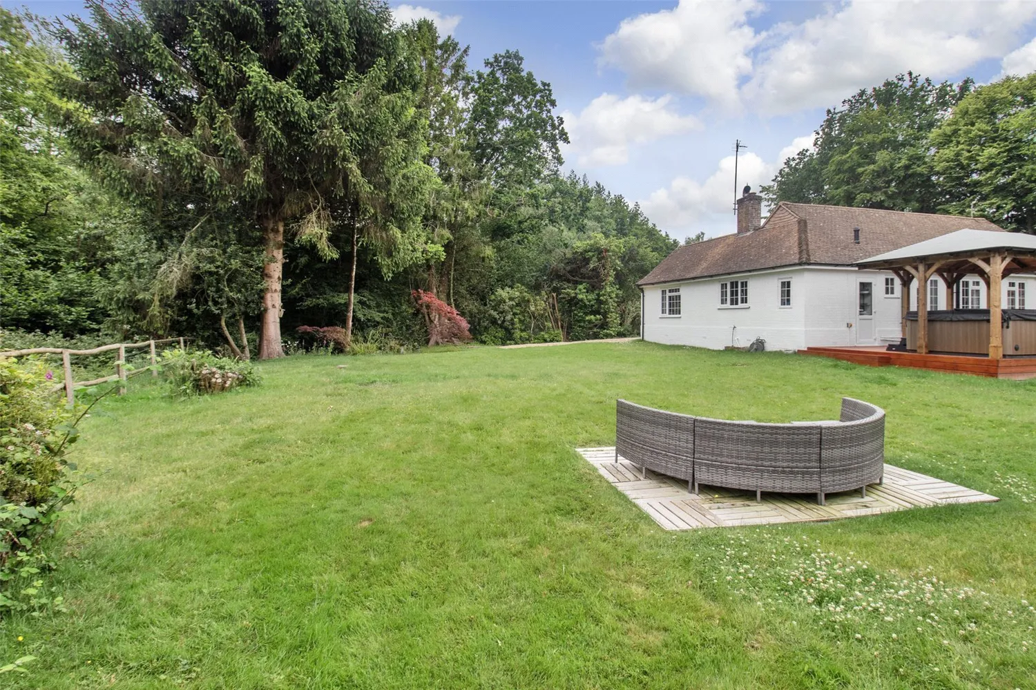 Kitchenour Lane, Beckley, TN31 photo 19