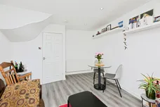 Wellington Crescent, Derby