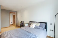 Frances Wharf, E14 photo 8