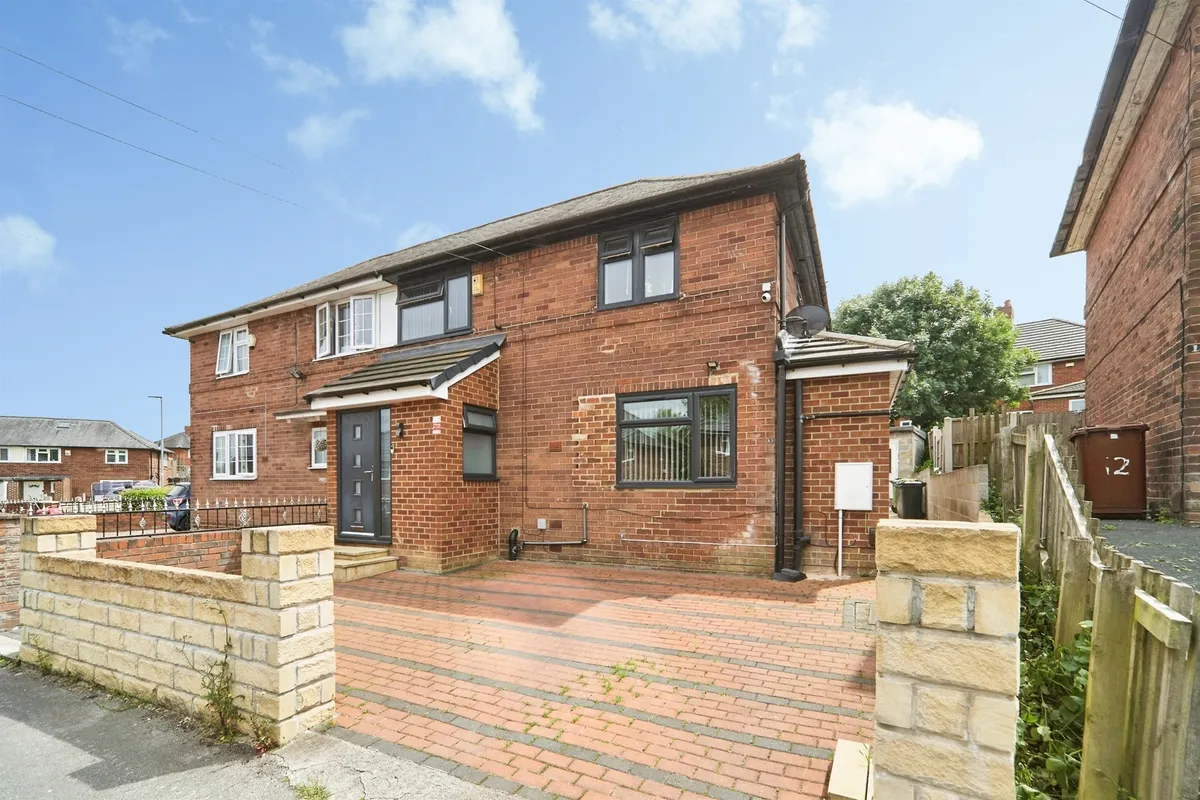 St. Wilfrids Avenue, Leeds
